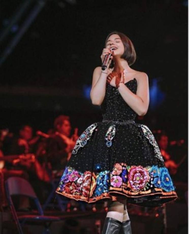 Además, del apoyo de su padre cuenta con el impulso de su madre, Aneliz Aguilar Alvarez.