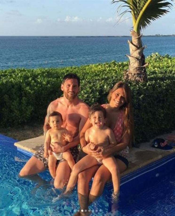 Junto a varias fotografías familiares Rocuzzo ha querido recordarle a 'La Pulga' su amor incondicional.