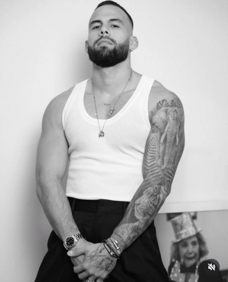 Carlos Gómez “El Cañón” también ha participado en varios reality show y revista de entretenimiento de Telemundo, tales como Hoy Día y Exatlón Estados Unidos.