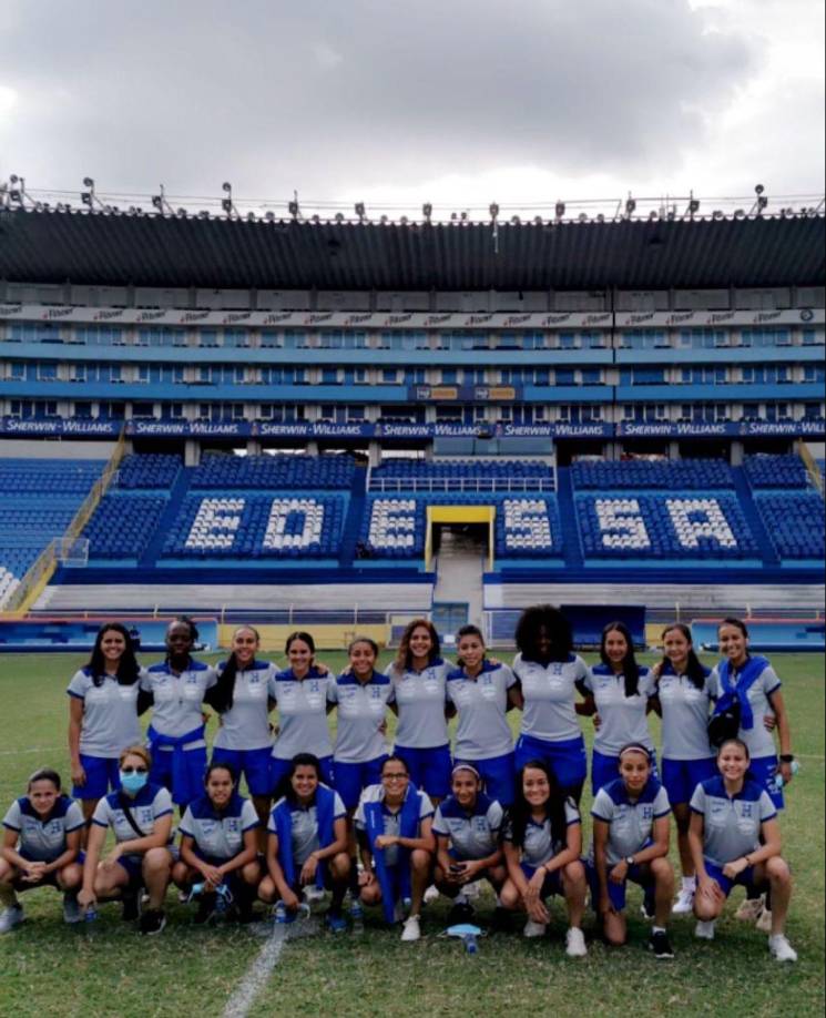 Incluso, Murillo se ganó en poco tiempo el gafete de capitana de la Bicolor Femenina. Su experiencia y amor por la ‘H’, fueron determinantes para ser una de las líderes de la Selección.
