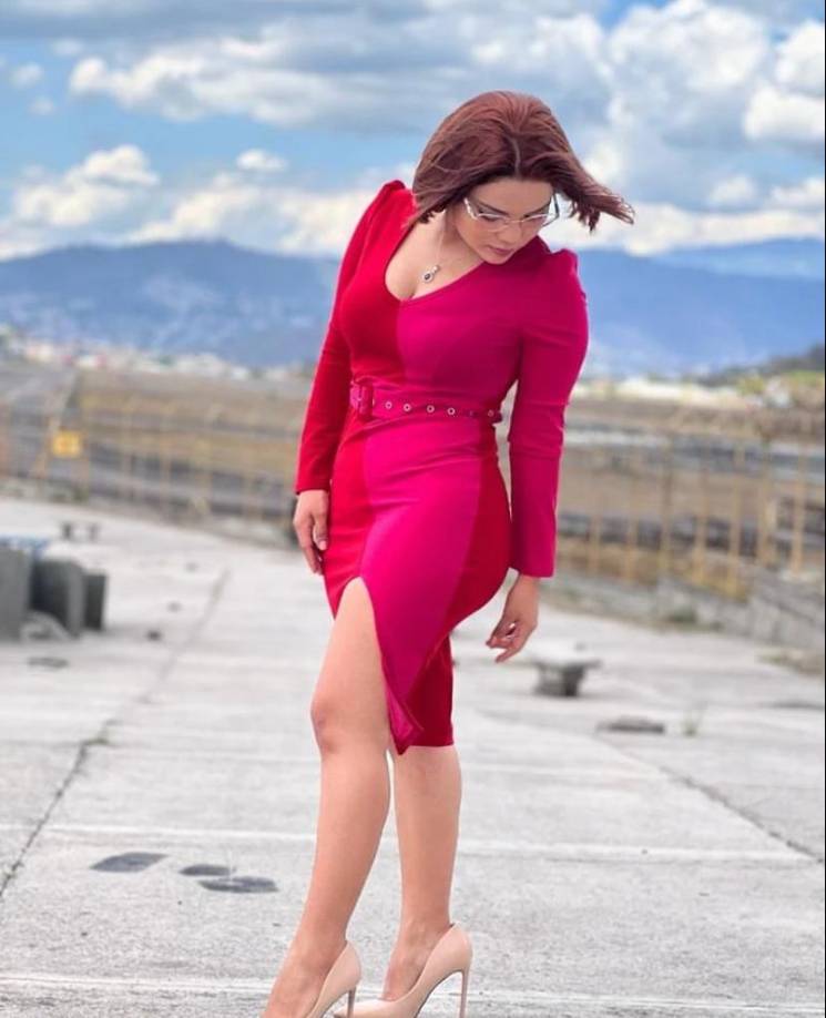 Ariela Cáceres se muestra muy segura si misma. 