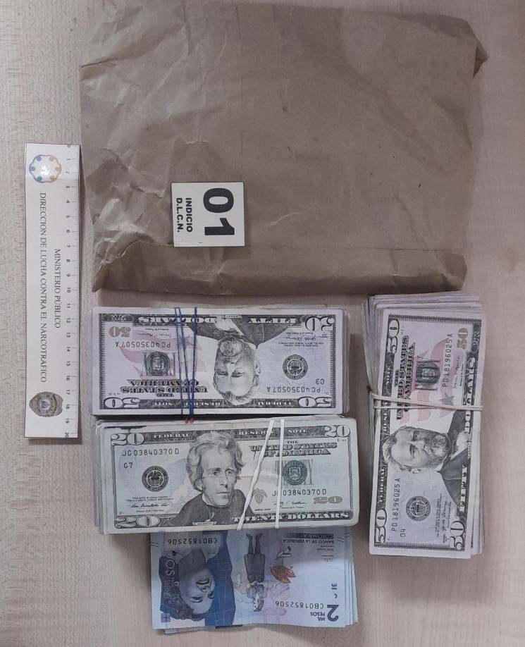 El dinero que los extranjeros portaban, los hombres nacidos en Bogotá y la mujer en Cali, tenía como objetivo ser trasladado hacia Perú.