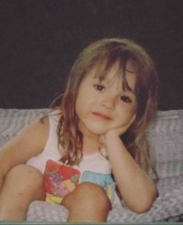 Danna Paola es una actriz, cantante y modelo mexicana que se ha destacado desde pequeña como toda una profesional. Nació el 23 de junio de 1995.