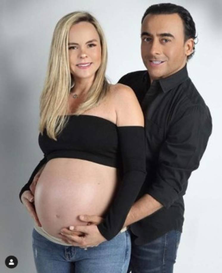 Un momento que ambos esperaron muy ansiosos y que ahora están felices de experimentarlo juntos. <br/><br/>En su cuenta de Instagram el mexicano publica constantemente fotografías de su pequeño, al igual que su esposa, pero los comentarios que recibe ultimamente no son nada agradables para un padre.