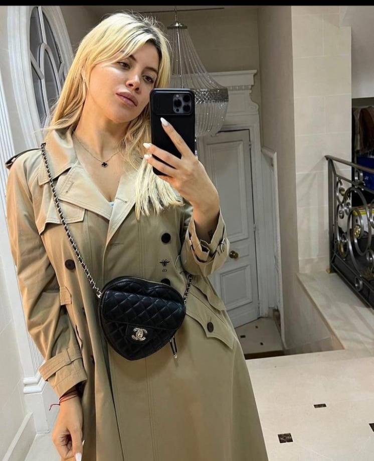 Wanda Nara fue objeto de un robo de identidad en su cuenta oficial de Instagram. Al problema se le agregó unos mensajes comprometedores que recibió por un jugador argentino.
