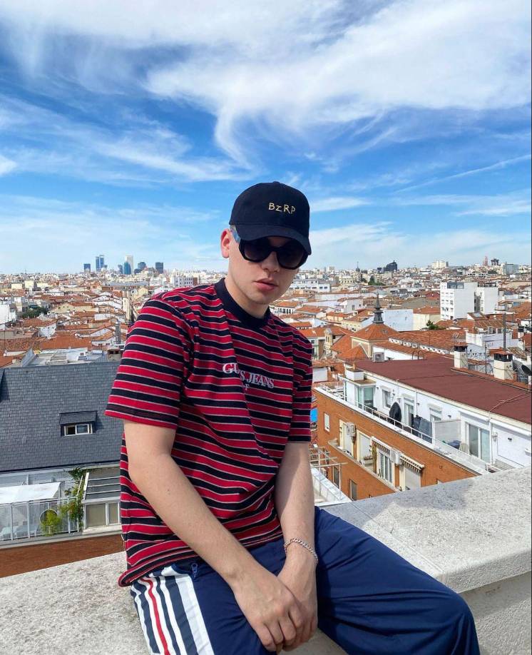 La revista asegura que desde las “BZRP Music Sessions” el artista potenció a muchos artistas en ascenso del trap latino y atrayeron a artistas internacionales reconocidos en el mundo de la industria musical.