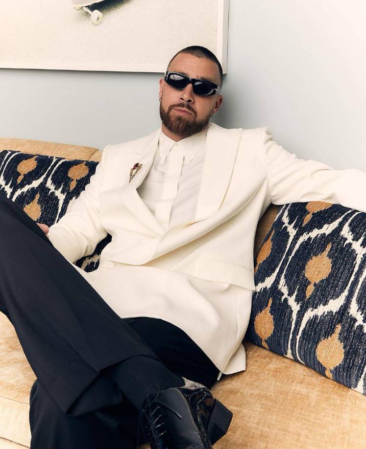 Durante su época escolar, <b>Travis Kelce</b> demostró su excelencia en el fútbol americano. Como mariscal de campo de <i>The Tigers</i>, se destacó durante tres años consecutivos y obtuvo el reconocimiento con los honores de la All-Lake Erie League. 