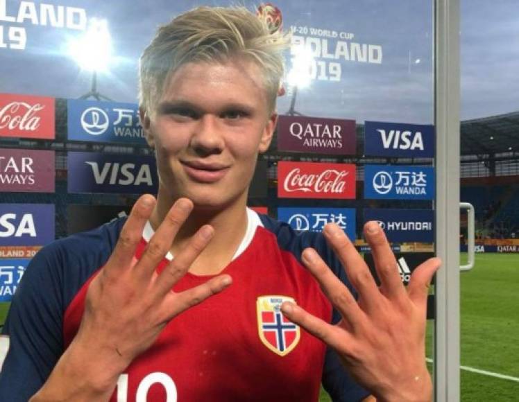 Erling Haland comenzó a destacar luego de que le anotó 9 goles a Honduras en la victoria de 12 de Noruega a la Bicolor en el Mundial Sub-20. Esto fue en el pasado mes de mayo del presente año 2019 y desde ese entonces el chico comenzó a destacar en Europa.