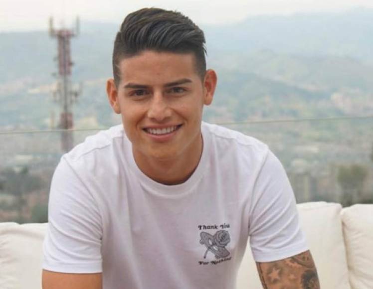 James Rodríguez: En declaraciones al medio alemán Sport Bild, el director general del Bayern de Múnich Karl-Heinz Rummenigge confirmó que el club no hará efectiva la opción de compra por 42 millones de euros por el volante colombiano ya que el jugador no desea seguir en el equipo alemán.