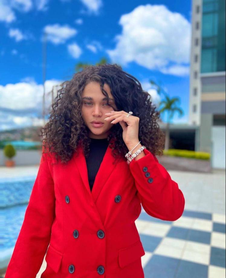 Ganadora del primer lugar de La Academia México.