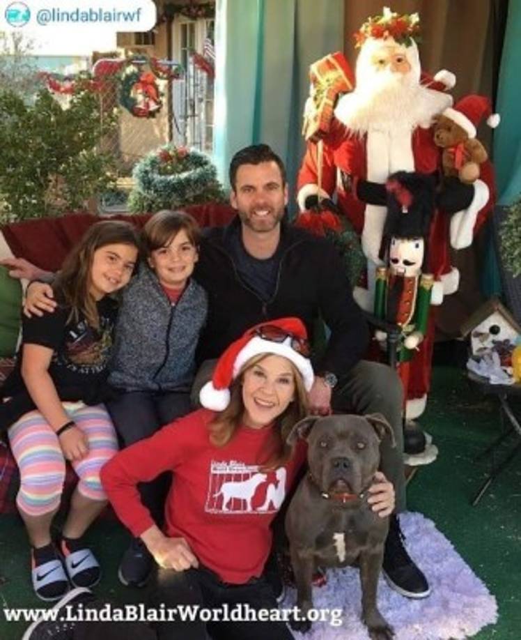 Linda Blair tiene actualmente 59 años, dice que la película que le ha causado más miedo es La profecía (1976) y está rodando la cinta de misterio Landfill, escrita y dirigida por Yesser Laham. No se ha casado ni tiene hijos.