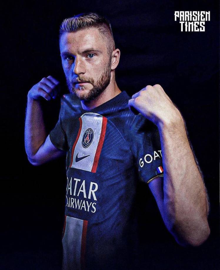 El PSG ya tiene al primer reuferzo de la temporada 2023-2024. El Paris Saint Germain ha cerrado el fichaje de Milan Skriniar. Ha llegado a un acuerdo con el defensor del Inter de Milan, que abandonará la entidad italiana en junio para unirse como agente libre al club parisino, según ha informado Fabrizio Romano.