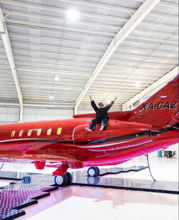 Si bien se desconoce el precio exacto, se cree que oscila entre los 2 millones de dólares.