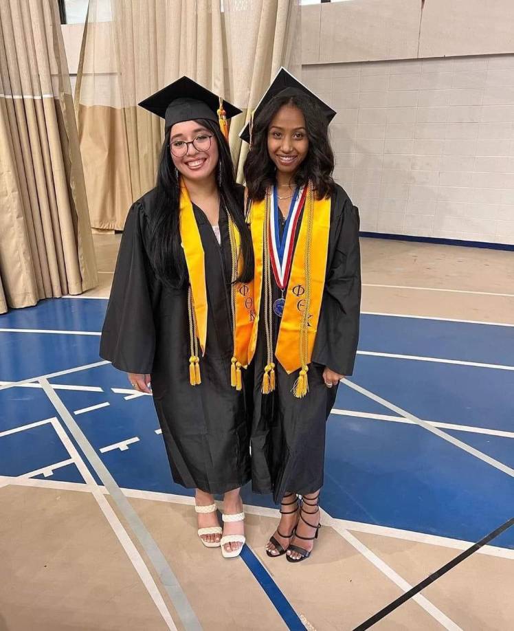 Según la policía, el hombre disparó mortalmente a Andrea Rodríguez Ávila antes de quitarse la vida.