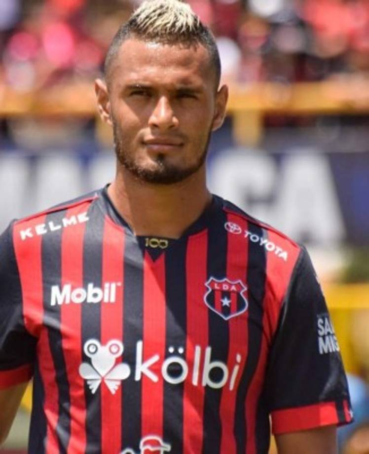 Alexander López: El mediocampista hondureño señaló que en la Liga Deportiva Alajuelense lo contactaron ya que desean seguir contando con sus servicios. El contrato del catracho con el campeón tico finaliza a mediados del presente 2021.