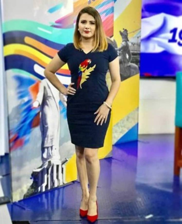 Cesia Mejía - Presentadora de HCH.