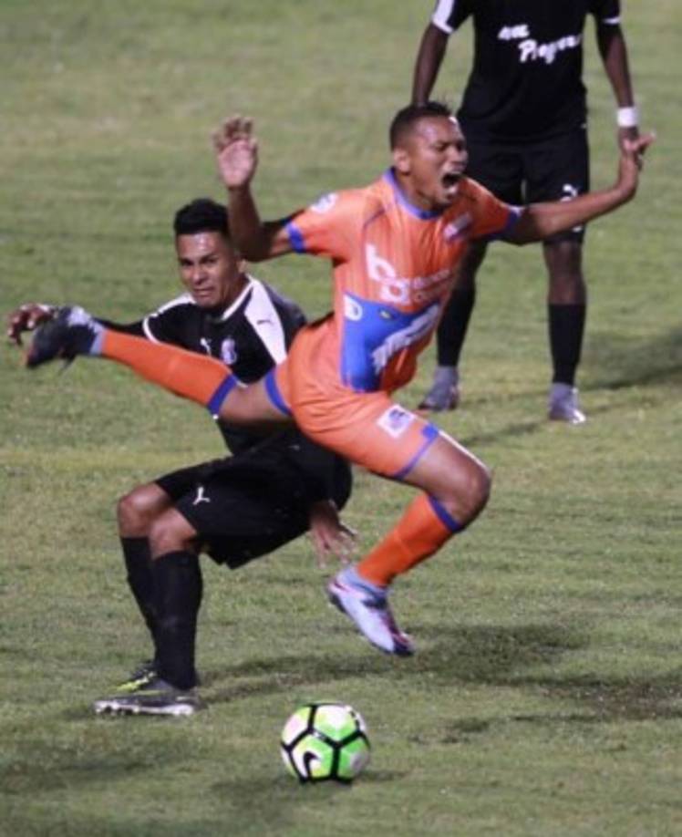 Júnior Padilla: El volante de contención fue pieza clave en la victoria de 3-1 de la UPNFM ante Honduras Progreso.