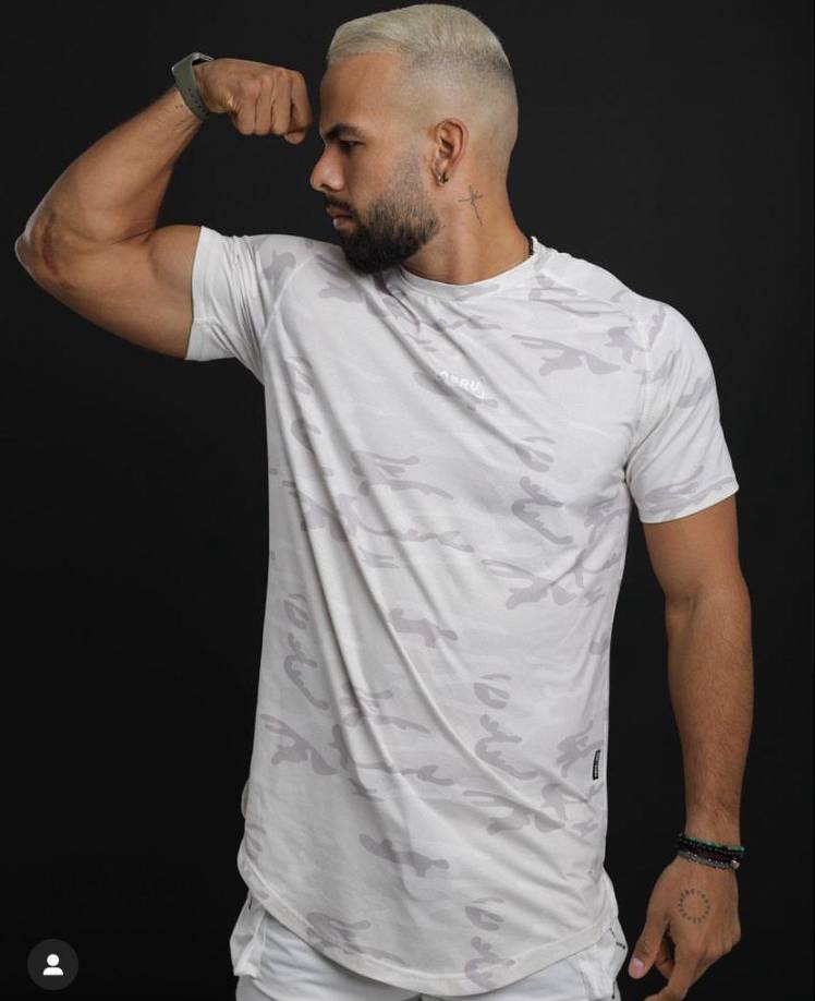 Tiene pasado como expelotero, pues perteneció a los Mets de Nueva York de la MLB y es apodado ‘El Cañón’. De Sheynnis Palacios, en cambio, se sabe poco de su vida romántica. Cuando ganó el Miss Universo se rumoró que tenía pareja, no obstante, ella nunca lo ha presumido en redes sociales ni en entrevistas.