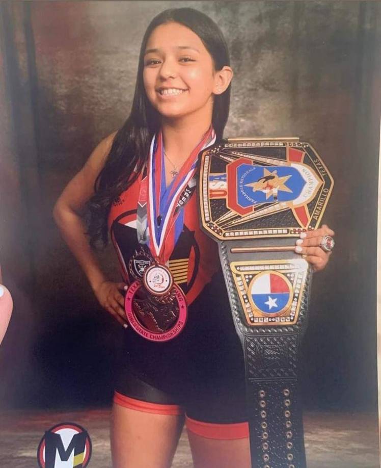 Jazale era jugadora de baloncesto en su escuela, mientras que Jessica y su pareja mostraban una vida aparentemente normal en sus redes sociales.