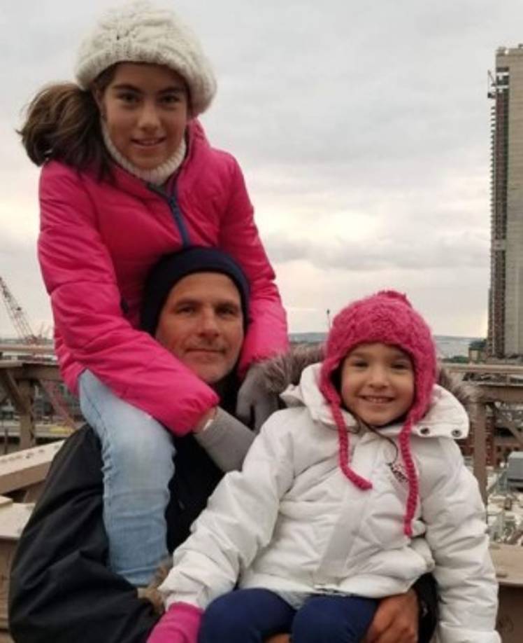 El actor es padre de dos pequeñas, producto de su matrimonio con Janet Durón. Fotos: Instagram