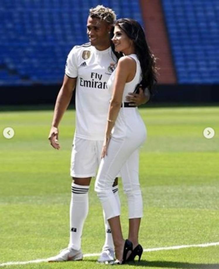 Yaiza Moreno ha sido la sensación en la presentación de Mariano Díaz.