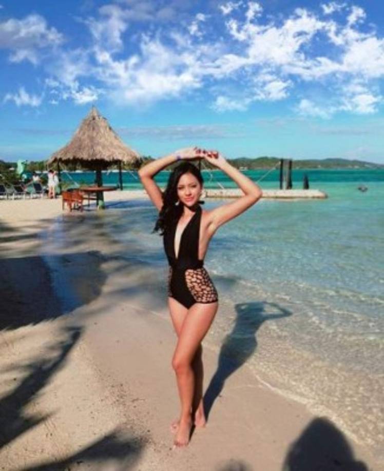 Kennia es presentadora y directora del programa Ktra-Show, según su cuenta de Instagram.