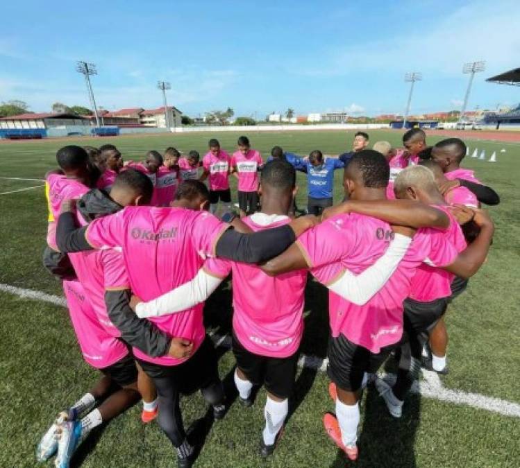 Árabe Unido:. Suma 15 campeonatos de Liga en el fútbol de Panamá. Foto Facebook Árabe Unido