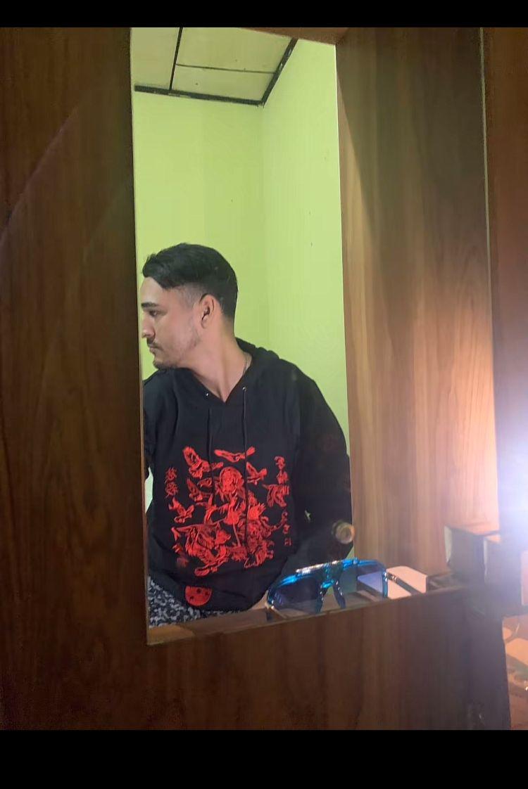 Así acribillaron al expolicía que era tiktoker y vendía celulares en La Ceiba