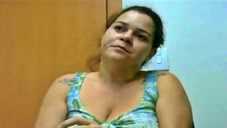 Mató a adolescente embarazada para robarle su bebé; ella realizó el parto