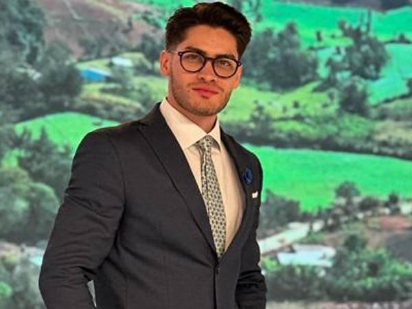 Hoy exploramos quién es Miguel Marichal fuera del mundo digital y cómo ha llegado a ser una figura destacada en la comunidad de creadores de contenido. Inició su carrera como modelo en 2017 e incursionó en TikTok en 2020.