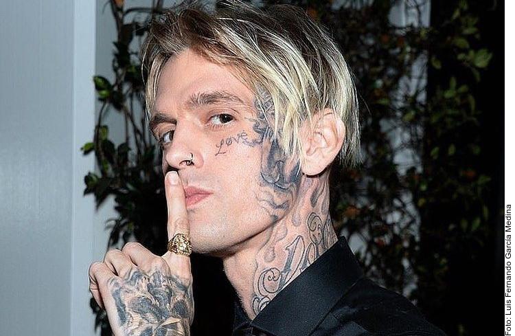 Demanda hijo de Aaron Carter a médicos por negligencia