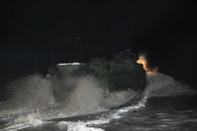 EEUU exhibe su poderío naval en el Caribe, en medio de tensiones con Venezuela