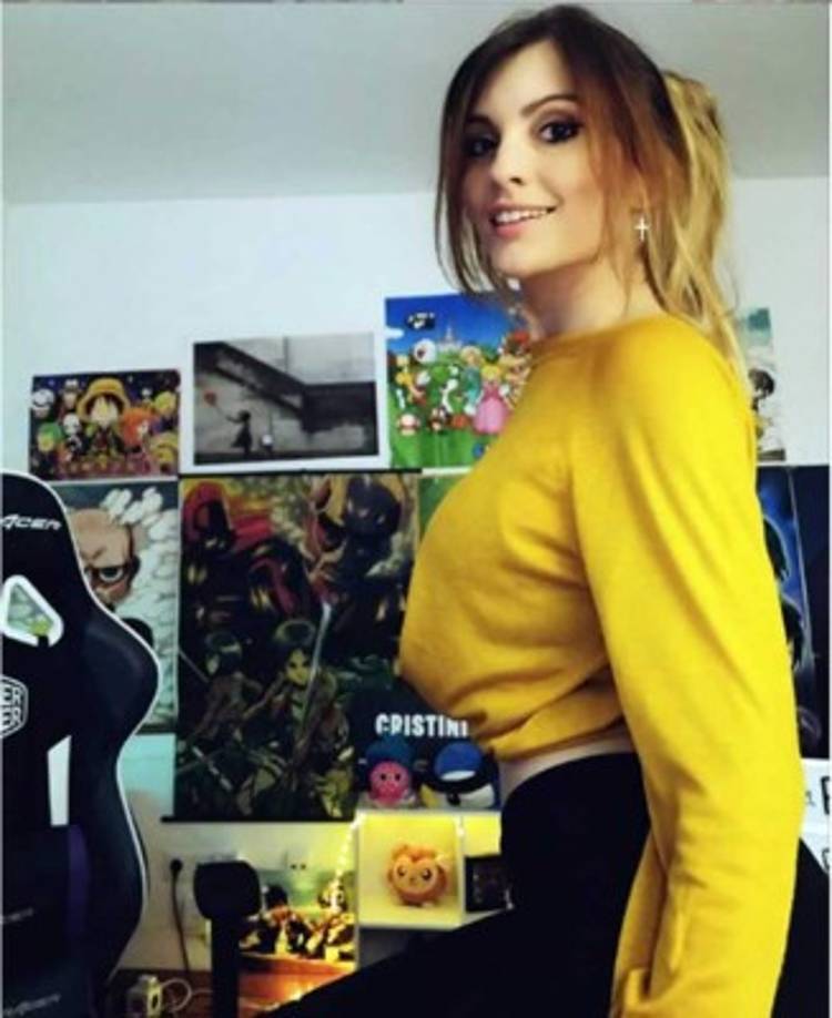 La bella española también colabora con Movistar+ en el programa 'The Gaming House'.