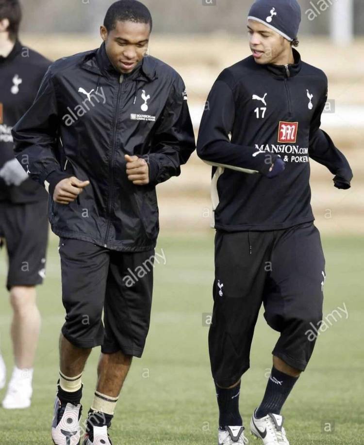 Giovani Dos Santos y Wilson Palacios formaron una buena amistad en el Tottenham, al ser de la misma área de Concacaf y rivales con las selecciones de México y Honduras.