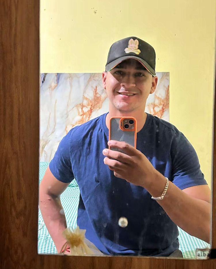 Así acribillaron al expolicía que era tiktoker y vendía celulares en La Ceiba