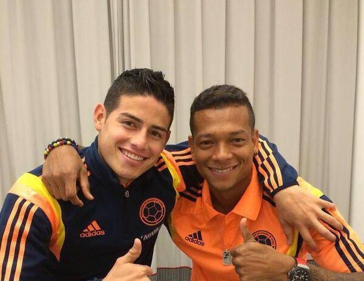 Guarín fue uno de los miembros de la selección colombiana que entrenó el argentino José Pekerman en Brasil-2014, una de las más destacadas de la historia del balompié cafetero, junto a otras figuras como Radamel Falcao García y James Rodríguez.