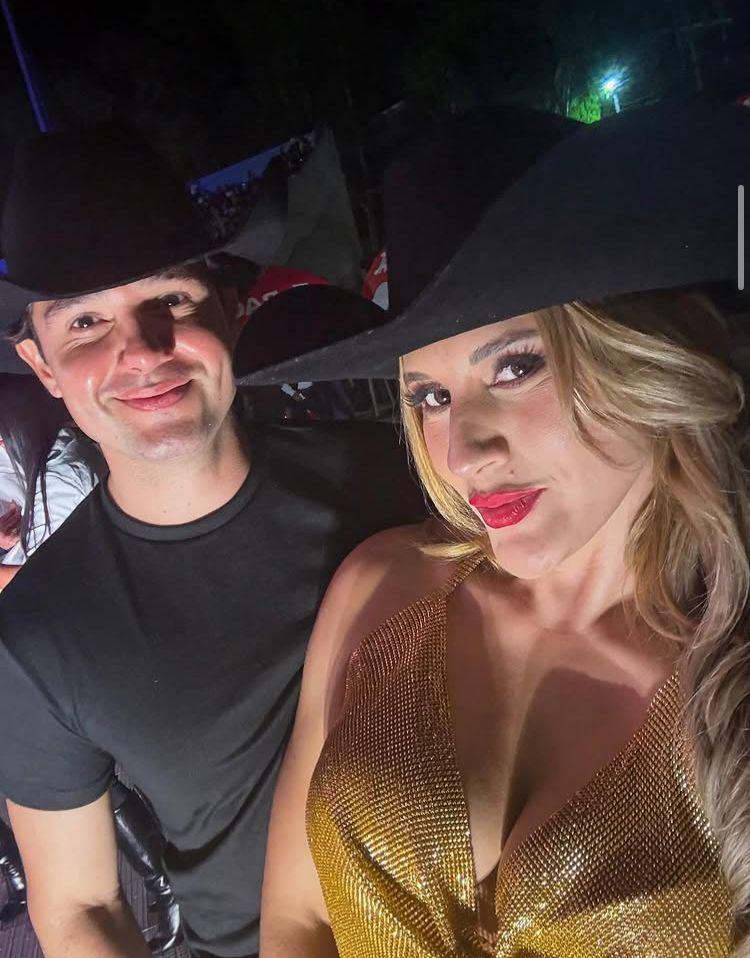 Facundo Caballero revela el rostro de su bella esposa