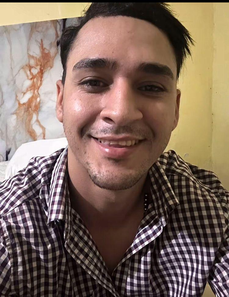 Así acribillaron al expolicía que era tiktoker y vendía celulares en La Ceiba