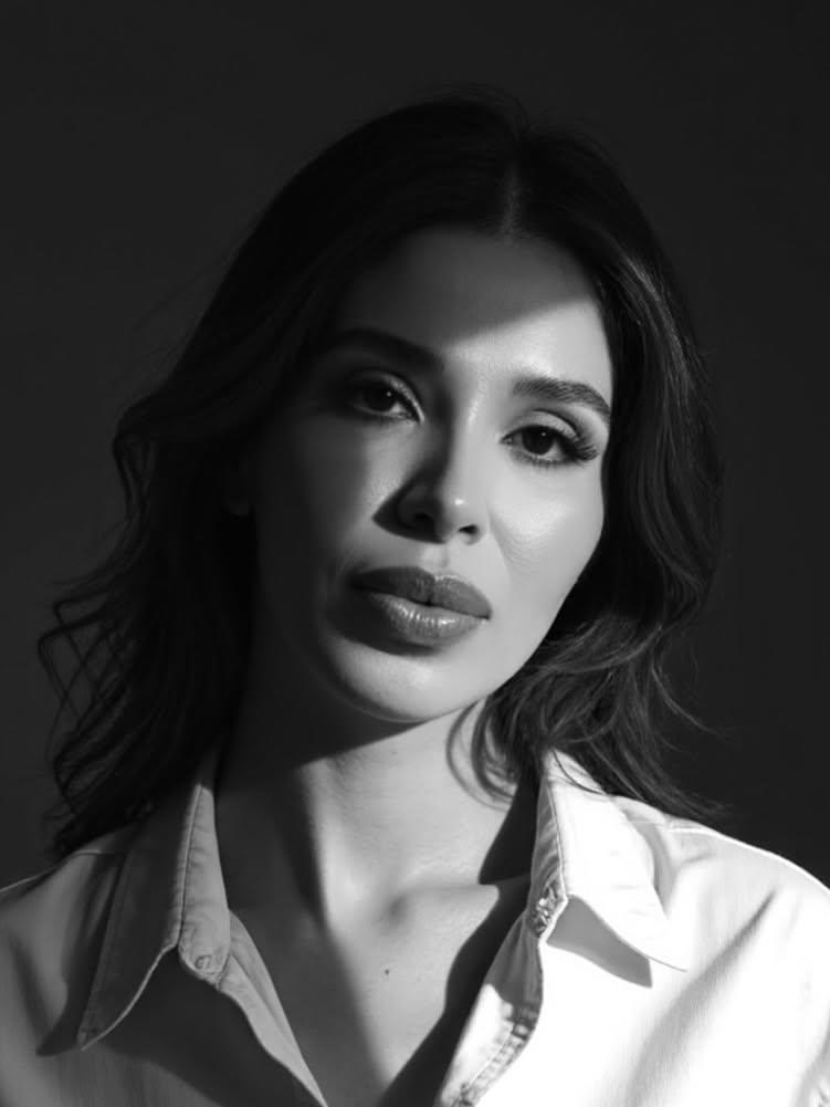 Emma Coronel, esposa de El Chapo, sorprende al aparecer con tiktokers hondureños