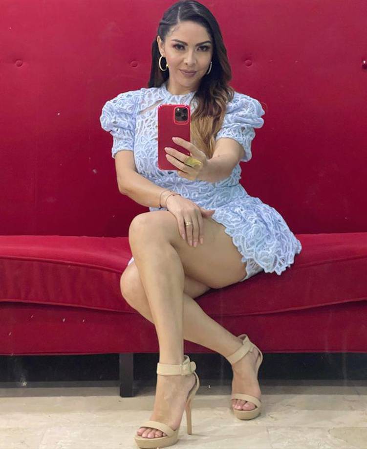 La Beba Rojas nació en Caracas el 25 de septiembre de 1975.