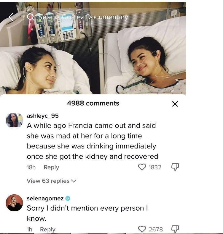 Selena respondió a las críticas de los fans: “Siento no haber mencionado a todas las personas que conozco”, expresó la artista.