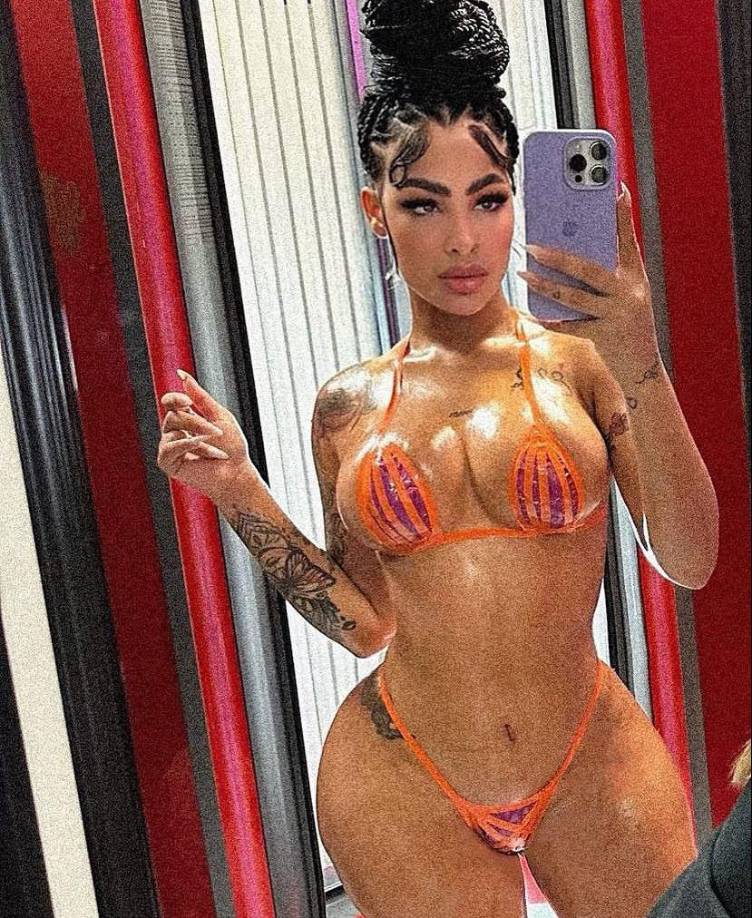 Pero además de mostrar su espectacular nueva figura, también ha revelado el nuevo tema que se asoma próximamente, “Más Buenota”, así parece se llamará esta nueva canción.