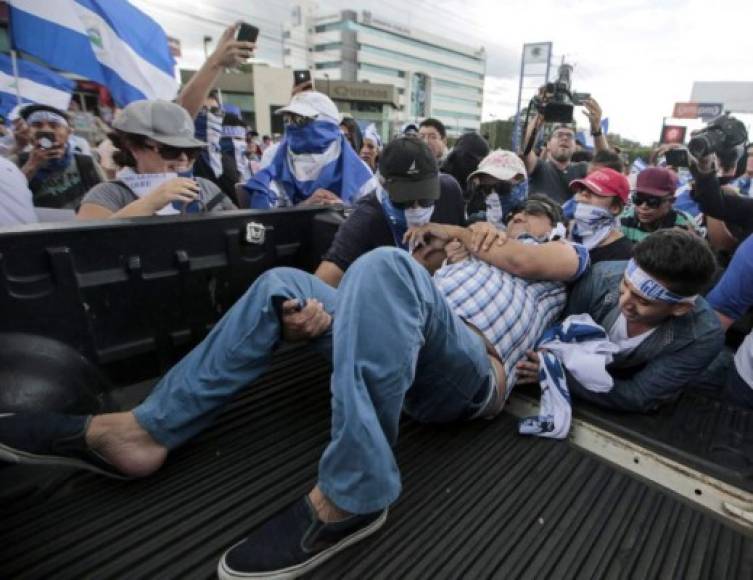 Los incidentes ocurren un día después de que la misión del Alto Comisionado de Derechos Humanos de Naciones (ACNUDH) saliera del país por orden del gobierno, luego de que el organismo emitiera un duro informe sobre 'violaciones de derechos humanos' en las protestas contra Daniel Ortega.