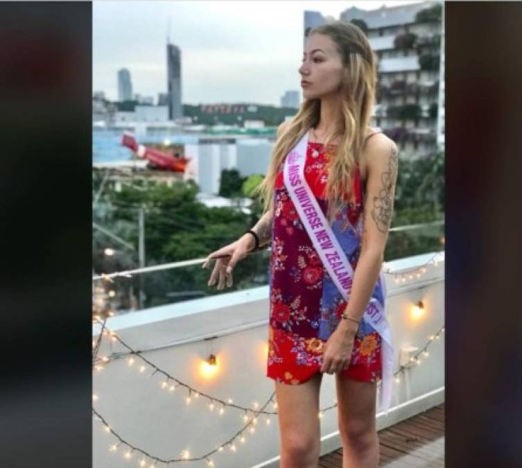 En mayo de 2018, Friis se enteró de que fue elegida como una de las 20 mejores finalistas en la competencia por el título de Miss Universo Nueva Zelanda 2018.