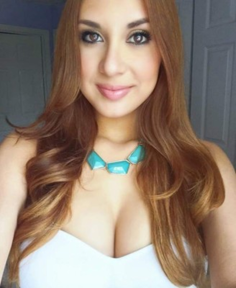 Ella es una chica hondureña que labora en Estados Unidos. Una chica que disfruta del fútbol