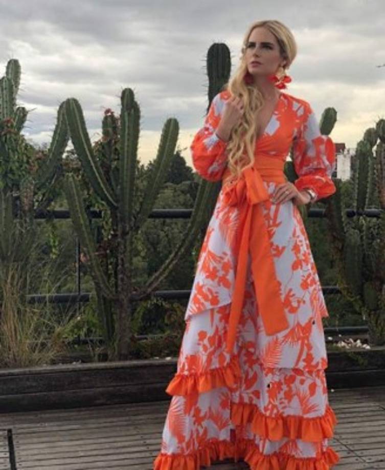 Según 'Quién', Tania además de modelo, es empresaria: tiene una fábrica de pulseras y abrirá pronto una tienda de ropa en línea.