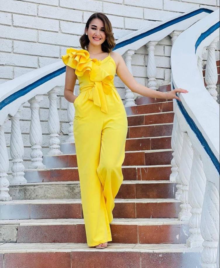 “Viví la mejor niñez de mi vida, pertenecí a un CDI (Centro de Integración Infantil) porque mi mamá era madre soltera”, dijo la inlfuencer. 