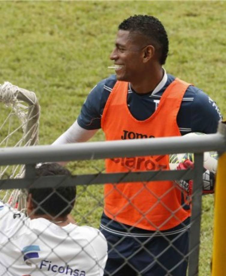 Carlo Costly también estuvo muy alegre en la práctica.