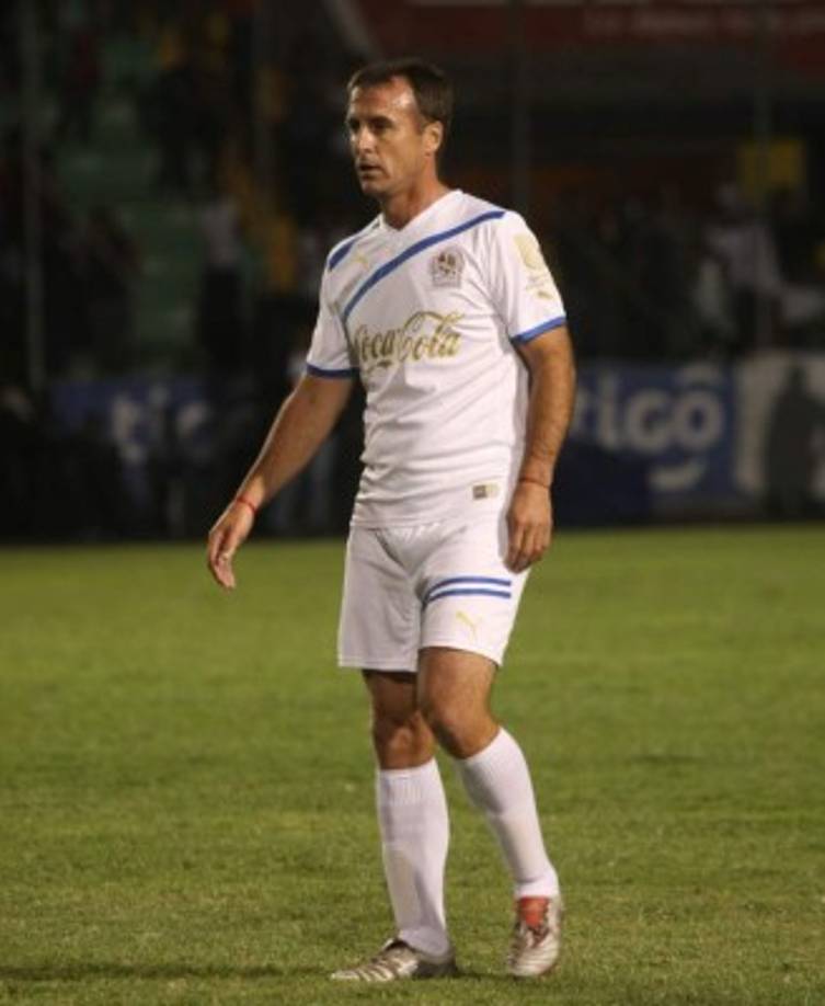 Danilo Javier Tosello: Edwin Pavón fue uno de los primeros entrenadores que tuvo al mediocampista argentino.