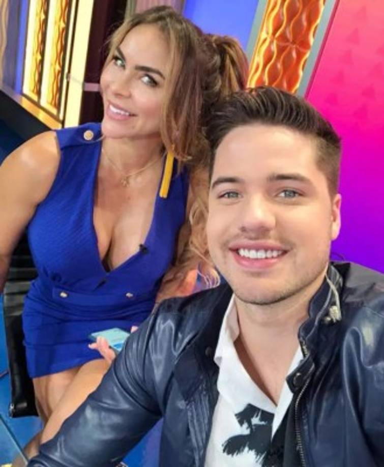 A finales de 2018 consiguió ser parte del show ‘Buenos Días Familia’, del canal de Los Angeles, Estrella TV. El joven dejó el programa a finales de enero del 2019, después explicaron que fue por 'diferencias creativas', finalmente el show fue cancelado a mediados del 2019.<br/>